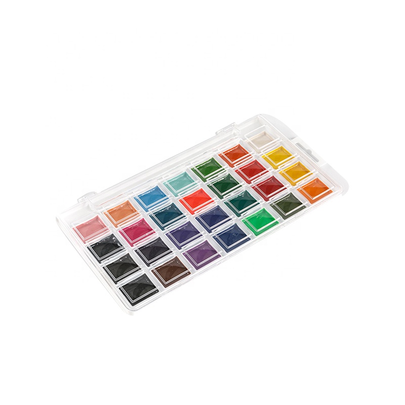 Set di 28 colori ad acquerello con pennelli